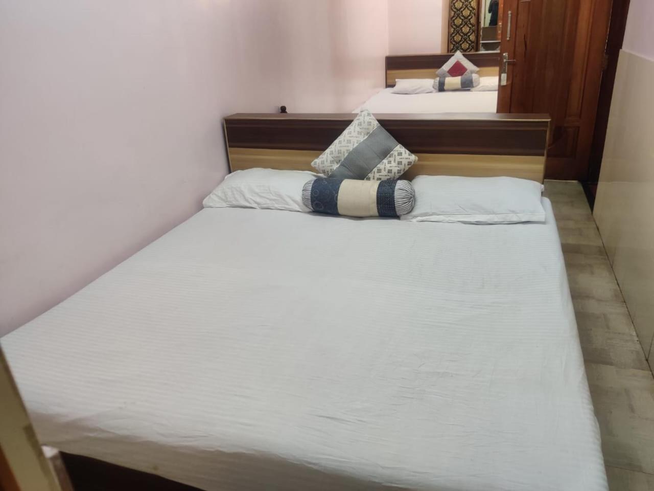 Hp Hotel - Hotel Pentoz Ooty Eksteriør bilde