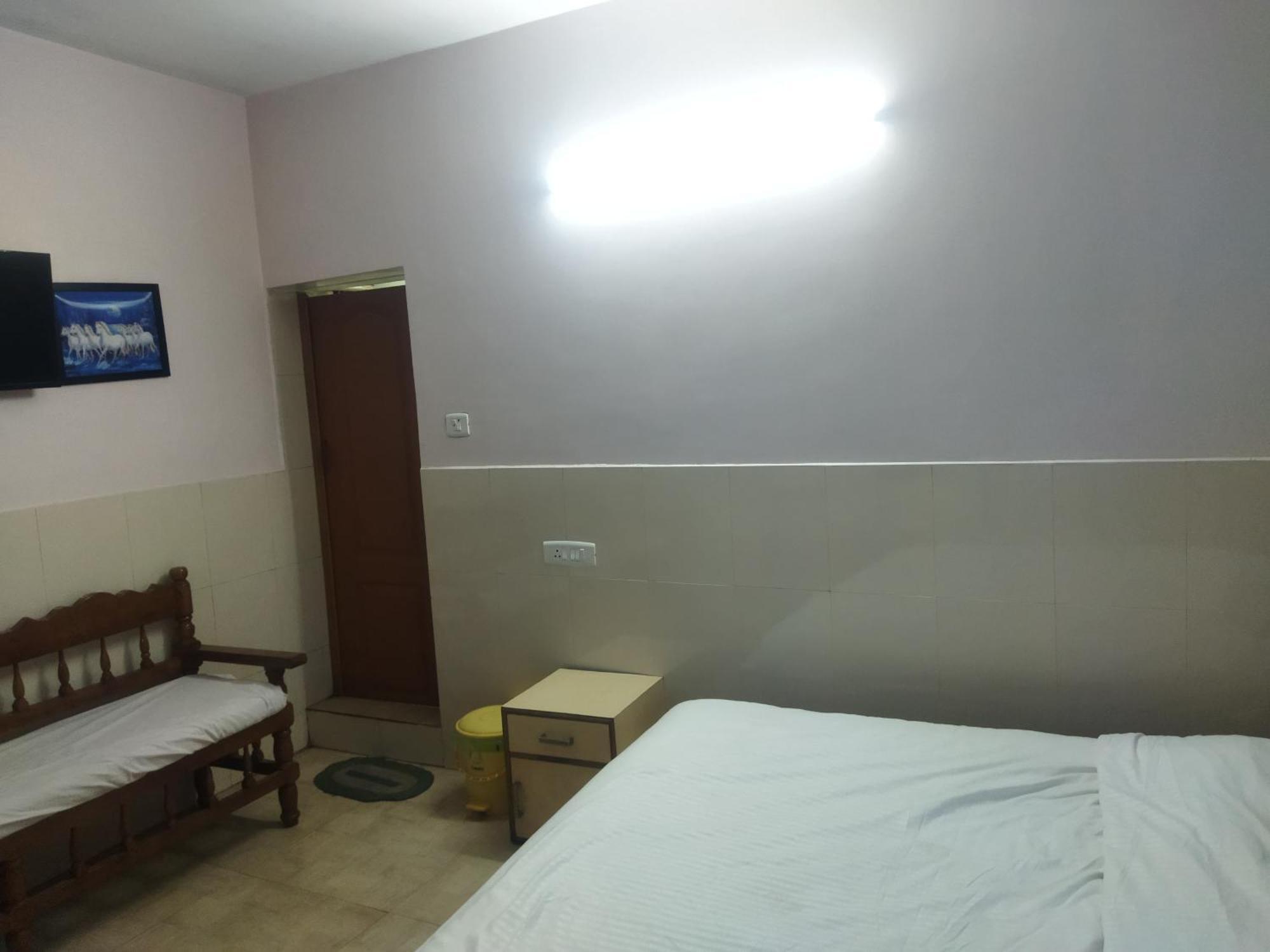 Hp Hotel - Hotel Pentoz Ooty Eksteriør bilde
