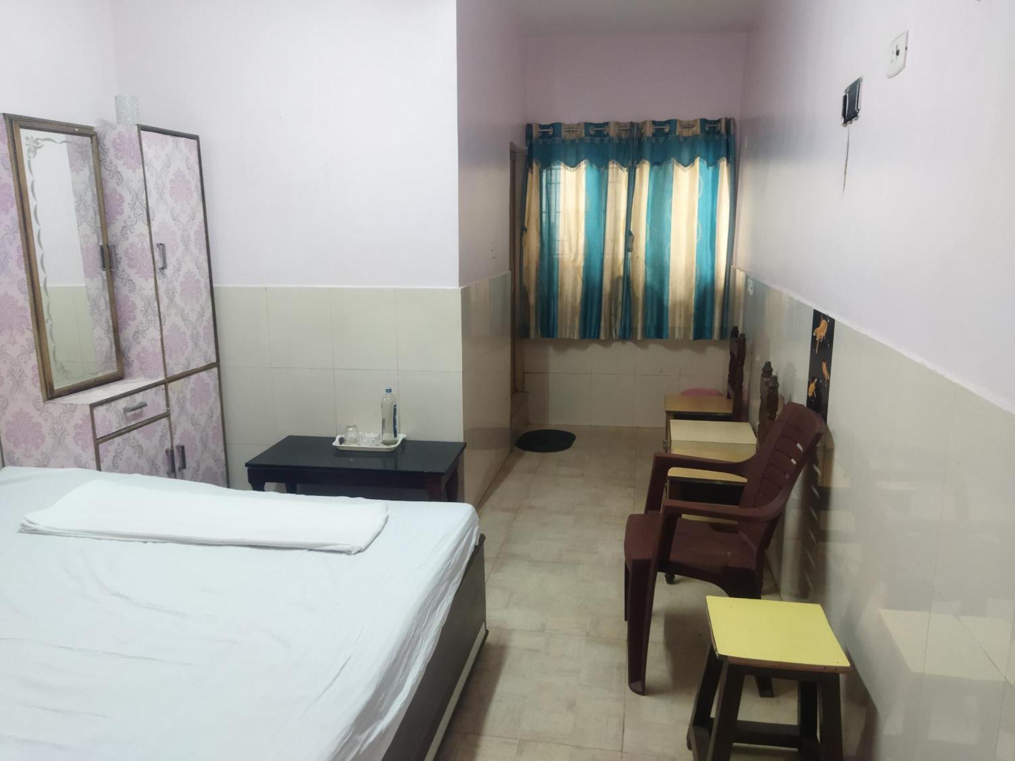 Hp Hotel - Hotel Pentoz Ooty Eksteriør bilde